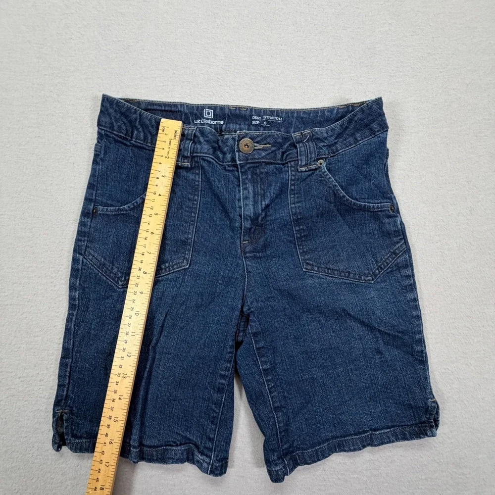 Liz‎ Claiborne Denim Shorts Womens 6 Good Dark Wash Stretch Patch Pockets Casual